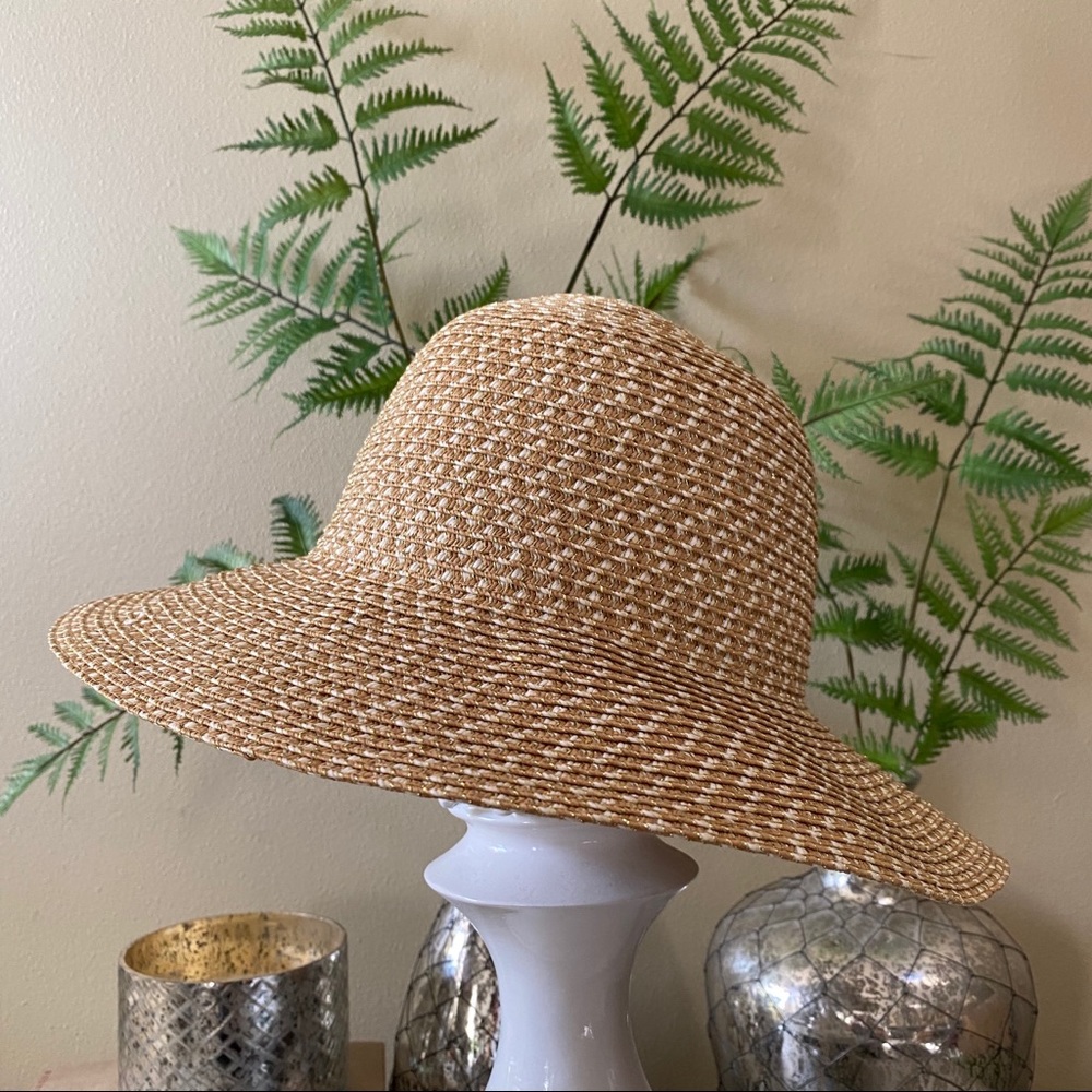 Gold & Tan Woven Flexible Straw Hat